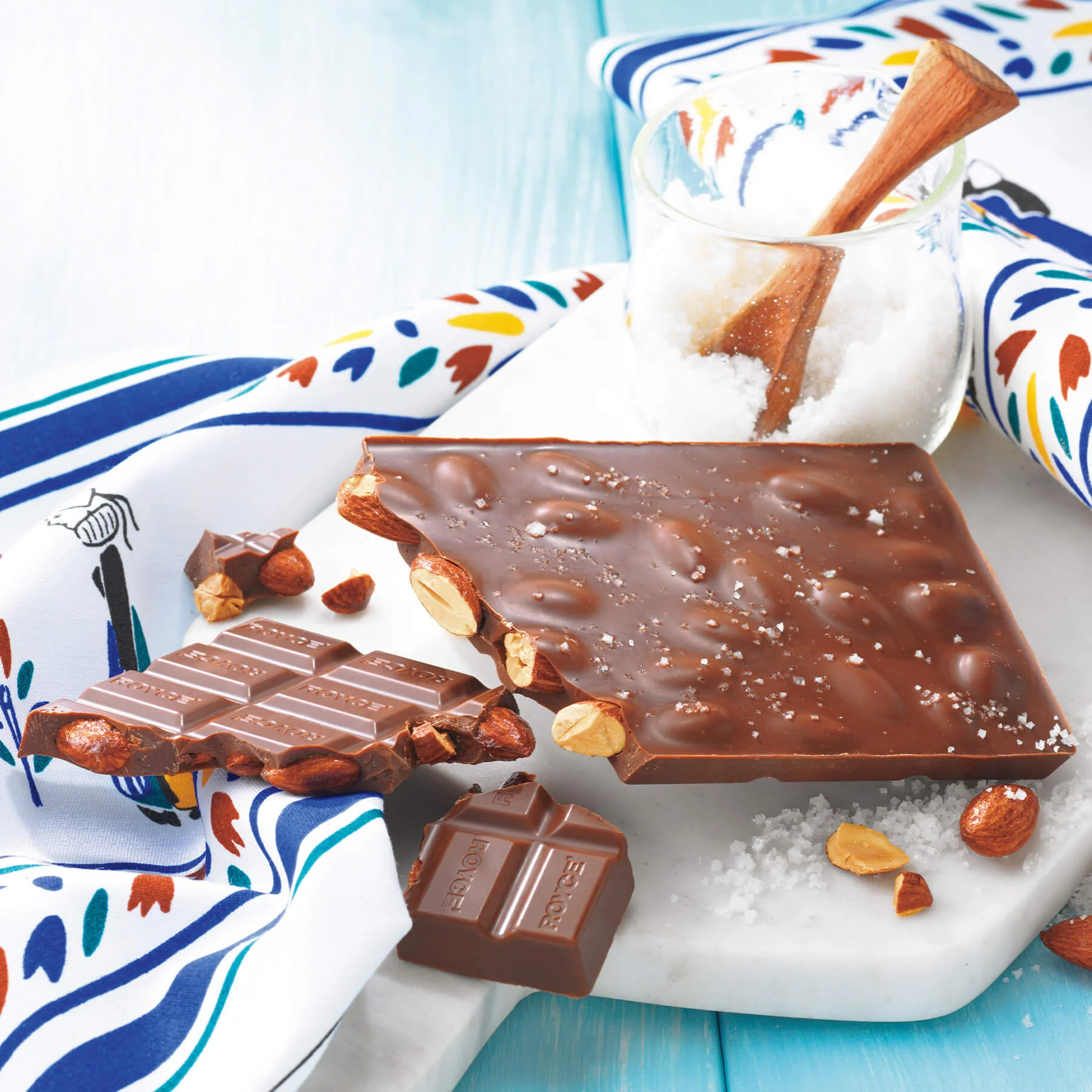 COMING SOON: ROYCE' Tablette Chocolat "Amande Salée" - Image 2